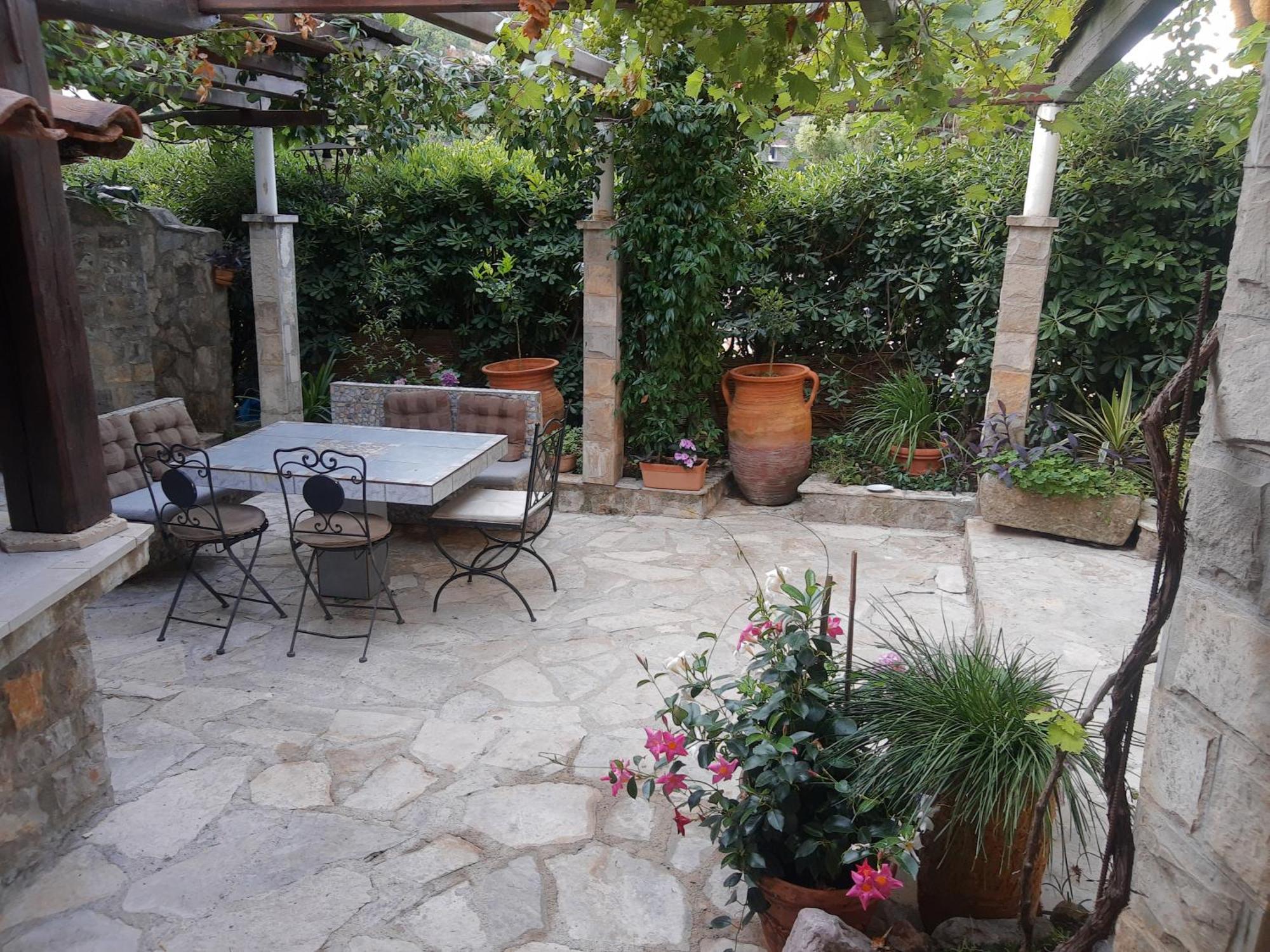 Sea-Side Old Stone Villa With A Private Garden Будва Экстерьер фото