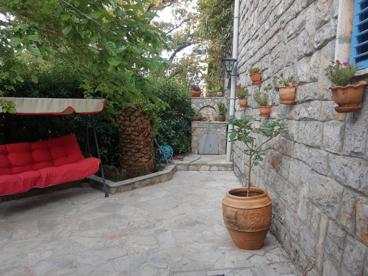 Sea-Side Old Stone Villa With A Private Garden Будва Экстерьер фото