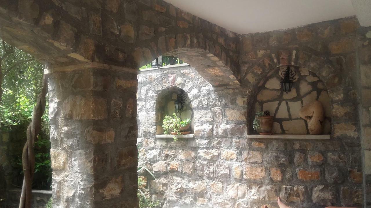 Sea-Side Old Stone Villa With A Private Garden Будва Экстерьер фото
